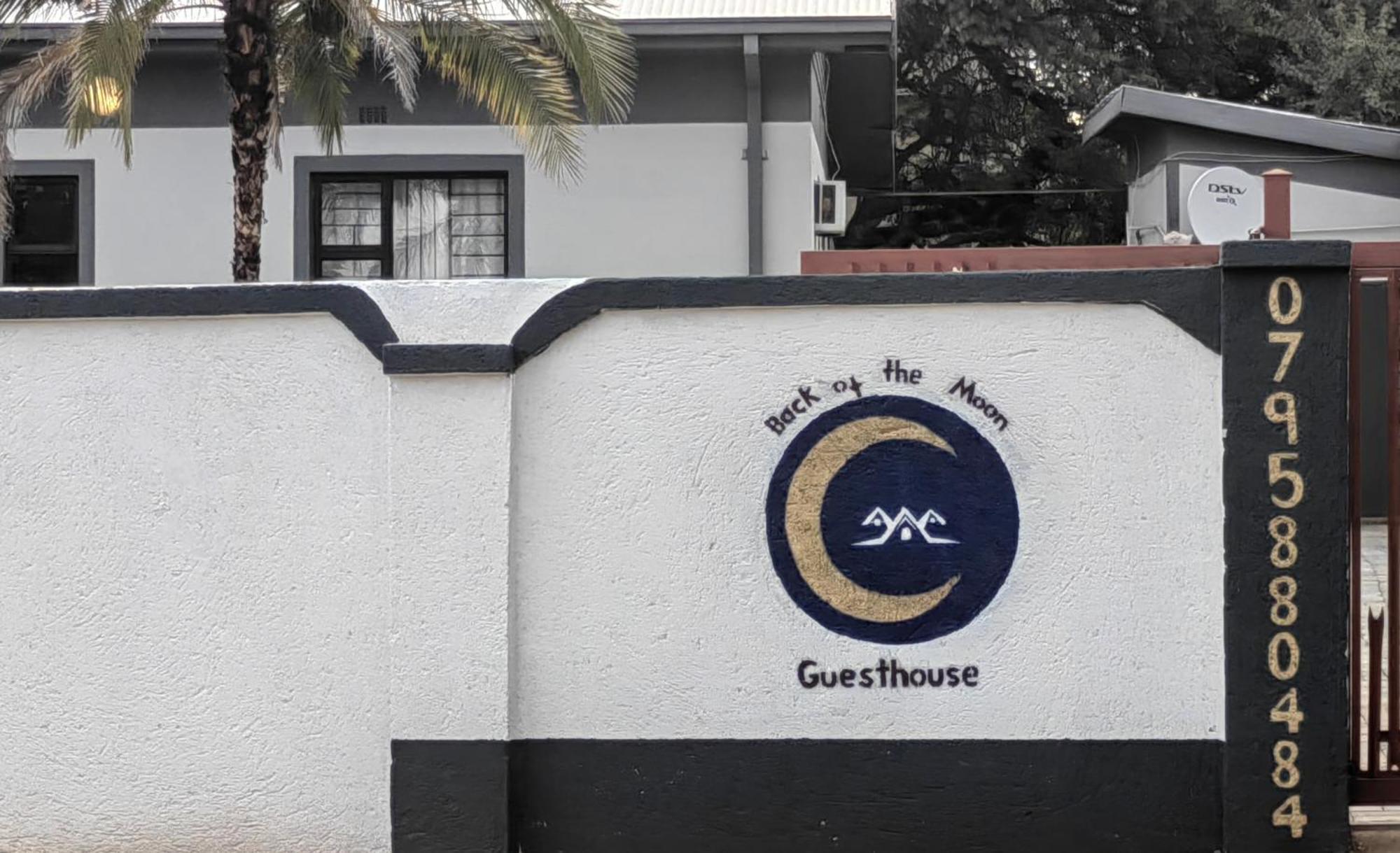 Back Of The Moon Guesthouse Kuruman Exteriör bild